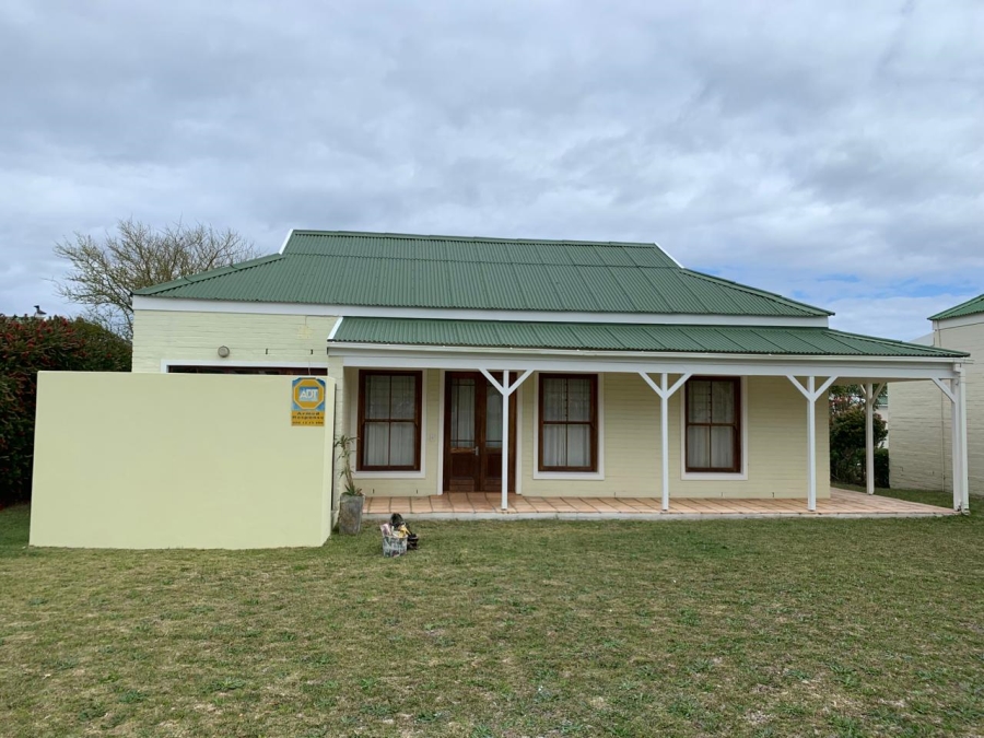 To Let 2 Bedroom Property for Rent in Sandbaai Western Cape